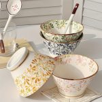 Set of 4 Japanese-Style Ceramic Bowls with Hand-Painted Floral Designs, Suitable for Rice, Salad, Soup, And Pasta. They Feature Underglaze Decoration, Are Kitchenware, Safe And Healthy, And Can Be Used in Ovens And Microwaves