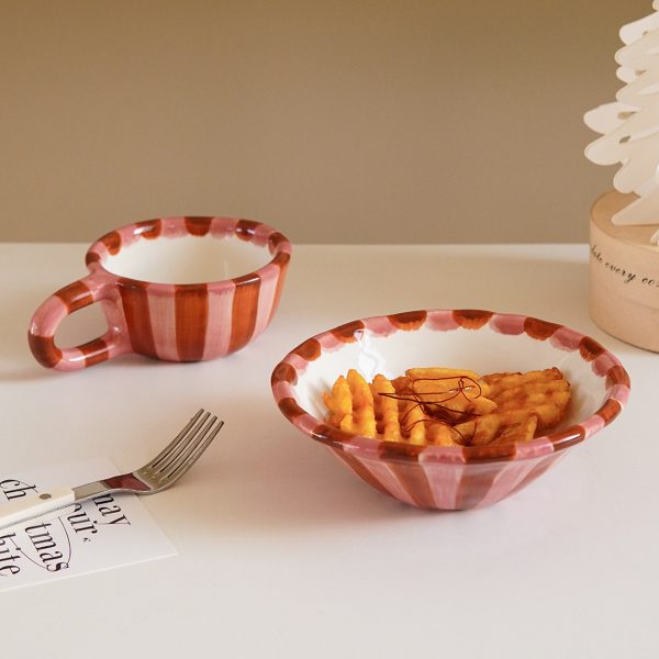 1pc Rose Stripe Ceramic Bowl, Creative Hand-Painted Checkerboard Design Dessert Bowl, Exquisite and Stylish, Suitable for Daily Home Use, Restaurant and Cafe Ice Cream Bowl, Afternoon Tea Cake Bowl, Dessert Bowl, Gift Idea