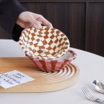 1pc Rose Stripe Ceramic Bowl, Creative Hand-Painted Checkerboard Design Dessert Bowl, Exquisite and Stylish, Suitable for Daily Home Use, Restaurant and Cafe Ice Cream Bowl, Afternoon Tea Cake Bowl, Dessert Bowl, Gift Idea
