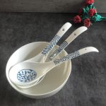 2pcs Ceramic Long-Handled Soup Spoons - Large Capacity, 9-Inch Japanese Blue and White Ceramic Soup Spoons, Suitable for Kitchen and Dining, Durable and Easy-to-Clean Tableware, Dishwasher Safe