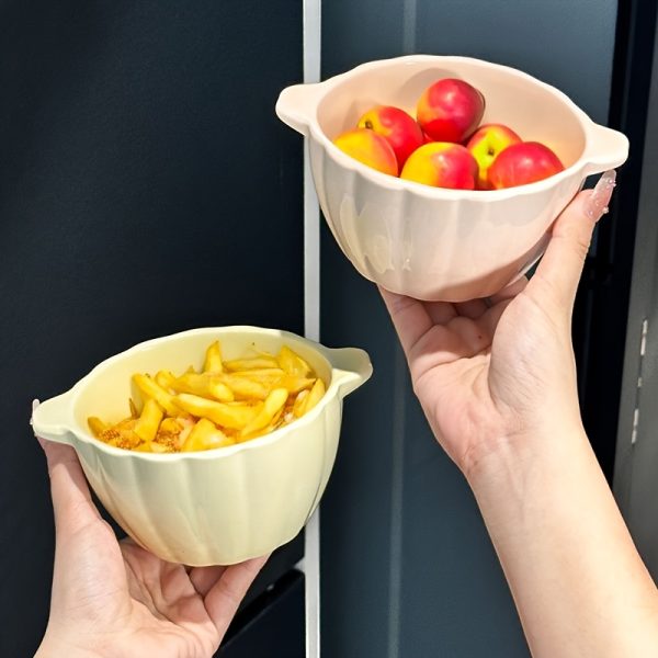 A Ceramic Double-Handled Bowl Shaped Like a Pumpkin, Suitable for Salads, Fruits, Soups, Cereals, Snacks, And Pasta. It'S a Novelty Ceramic Tableware Perfect for Halloween And Christmas, Safe for Ovens, Microwaves, And Dishwashers