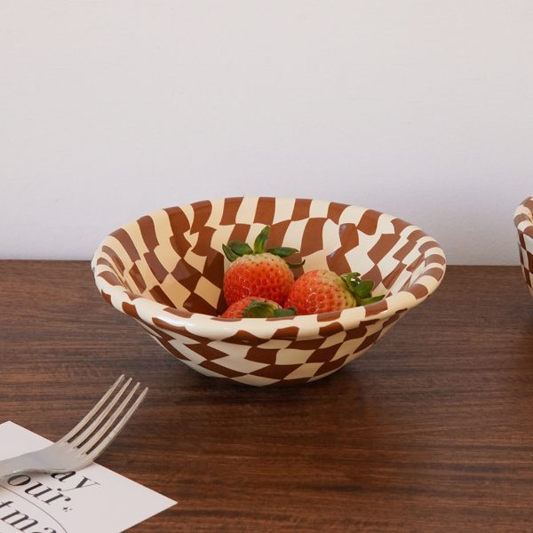 1pc Rose Stripe Ceramic Bowl, Creative Hand-Painted Checkerboard Design Dessert Bowl, Exquisite and Stylish, Suitable for Daily Home Use, Restaurant and Cafe Ice Cream Bowl, Afternoon Tea Cake Bowl, Dessert Bowl, Gift Idea